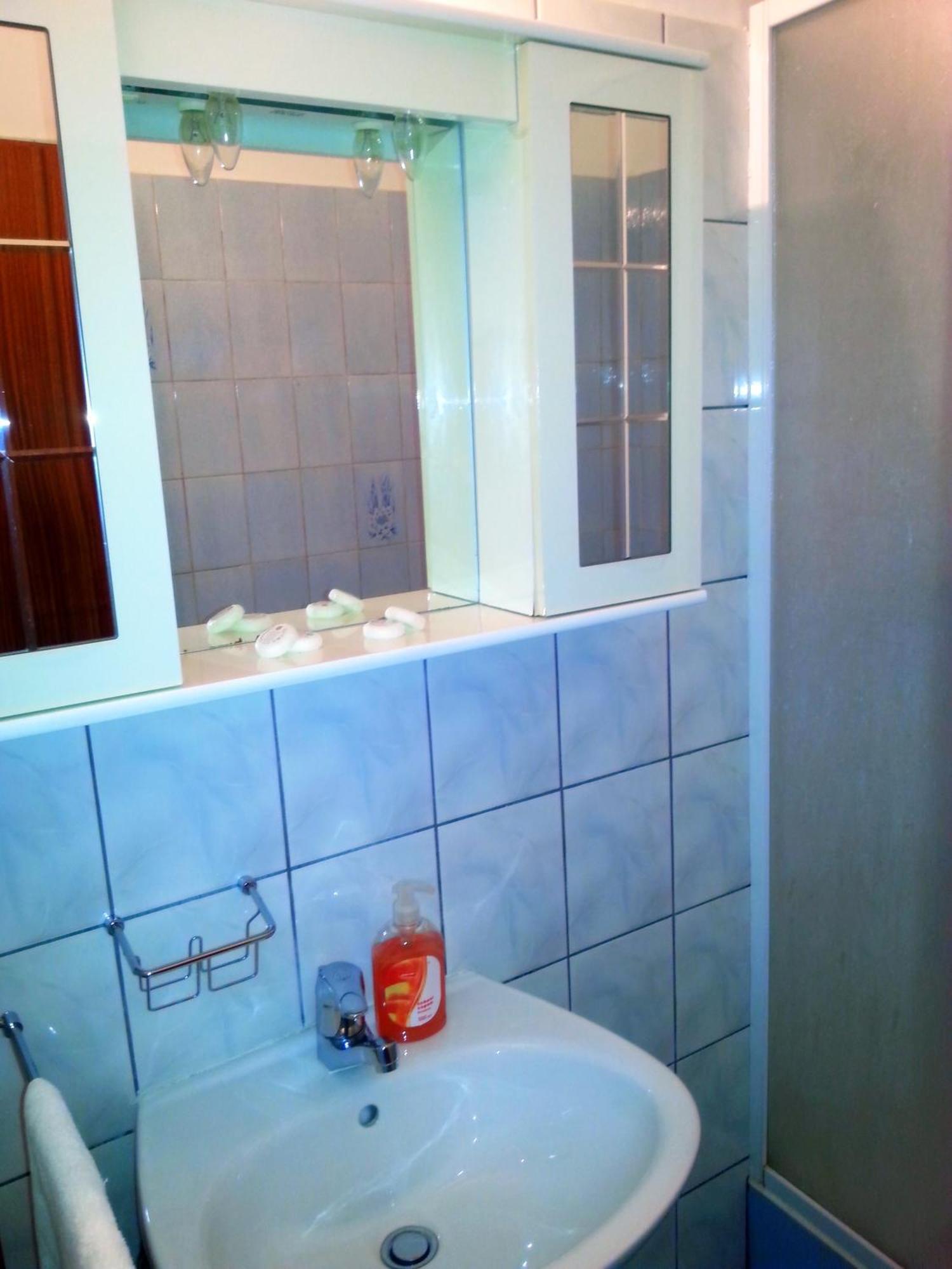 Apartments And Rooms Mare-Monti Starigrad Paklenica Room photo
